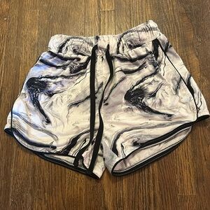 Patterned shorts